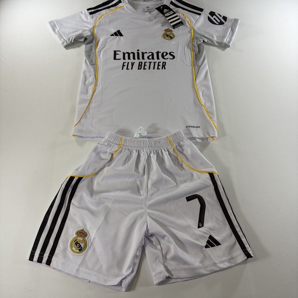Real Madrid Vini Jr #7 Kids Soccer Jersey Shorts Set Size 7-8 NWT